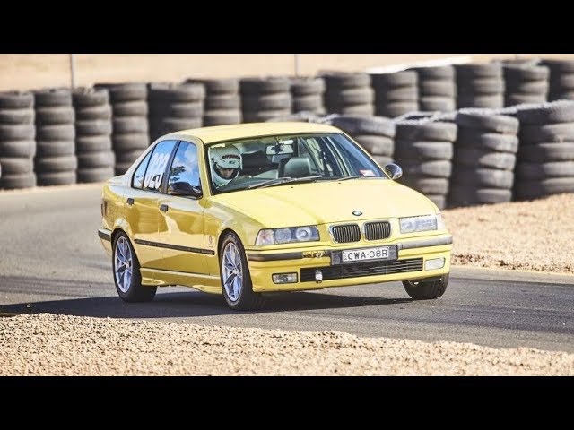 download BMW 323i Sedan workshop manual