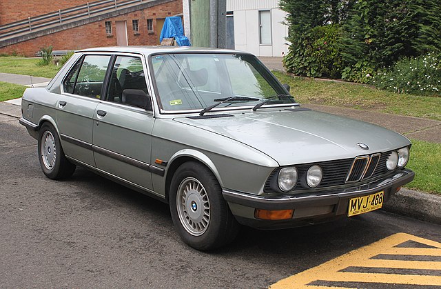 download BMW 5 Series E28 518 able workshop manual