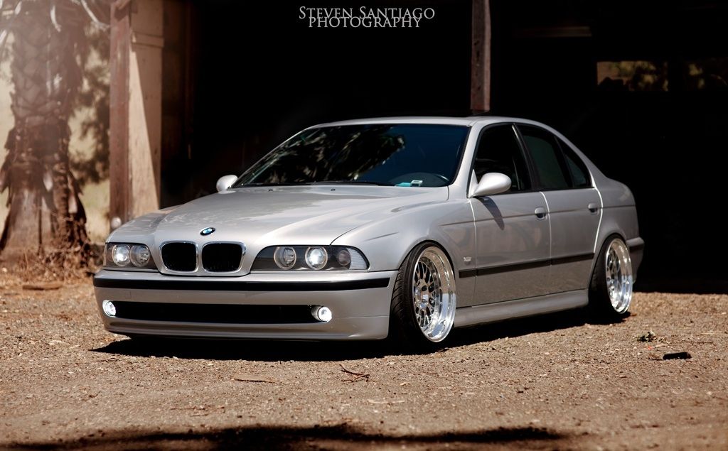 download BMW 525i E39 workshop manual