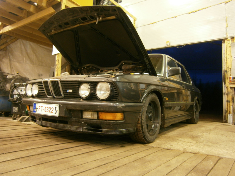 download BMW M535I E28 able workshop manual