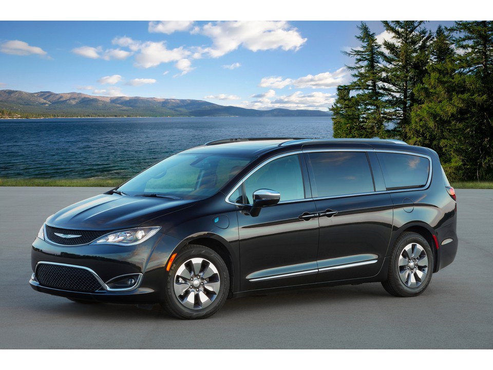 download Chrysler Pacifica workshop manual