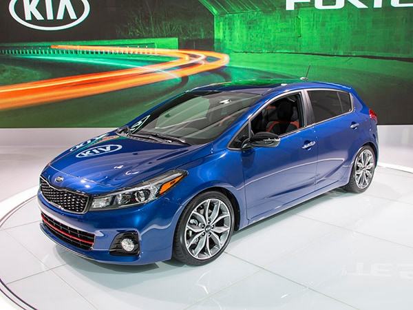 download KIA Forte workshop manual