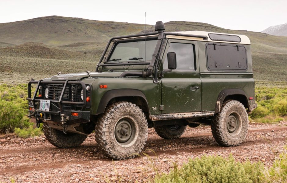 download LandRover Defender 300TDI workshop manual