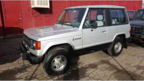 download Mitsubishi Montero 87 workshop manual