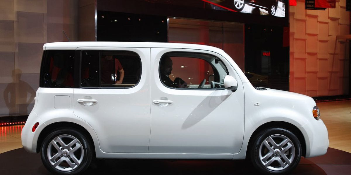 download Nissan Cube able workshop manual