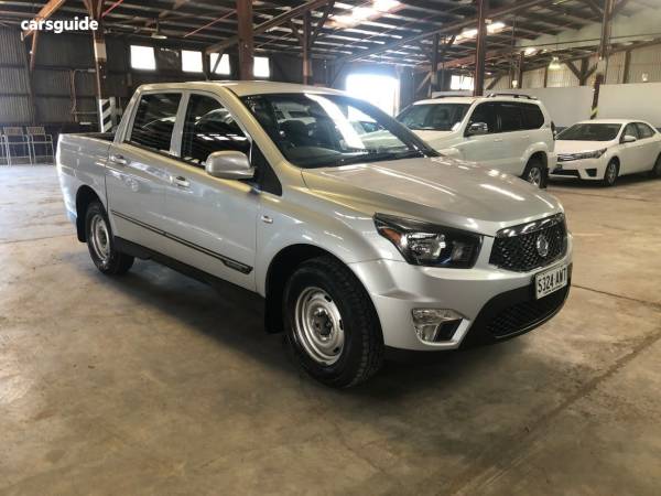 download SSANGYONG ACTYON TRADIE workshop manual