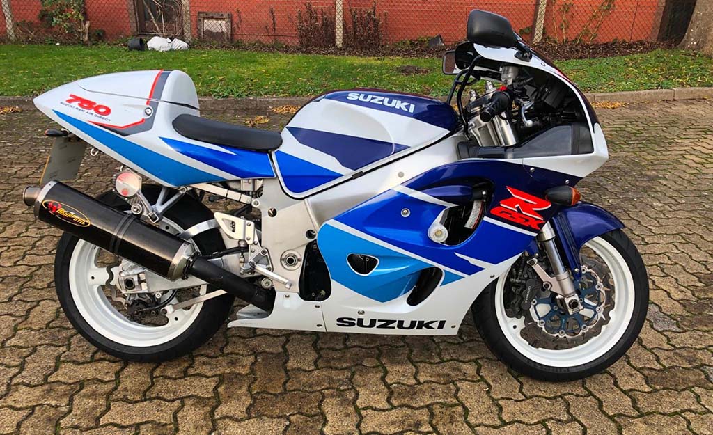 download SUZUKI DR750S DR800S Motorcycle  able workshop manual