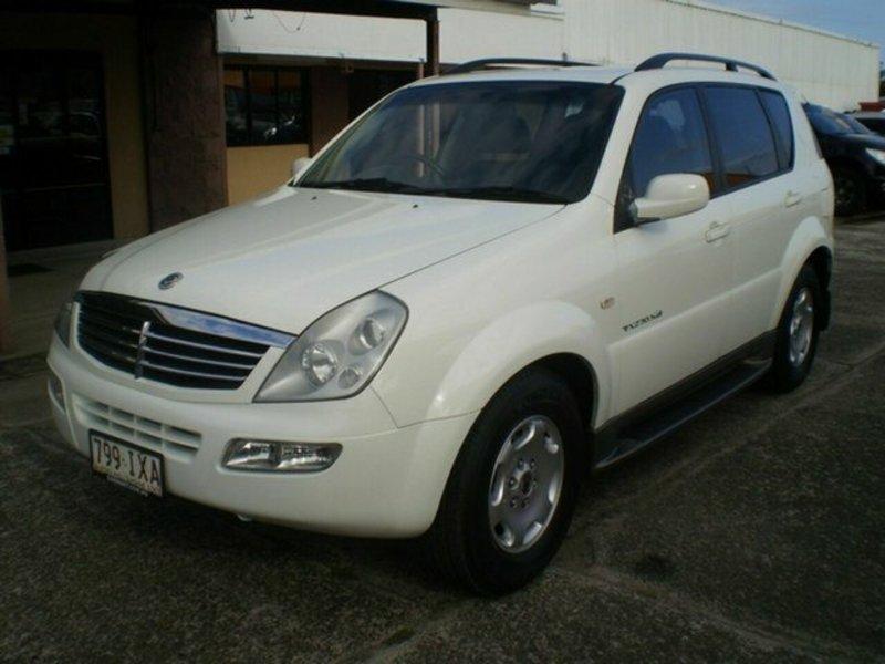 download Ssangyong Rexton Y200 workshop manual