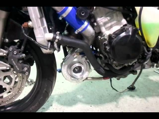 download Suzuki GSX R600 Motorcycle able workshop manual