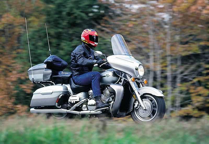 download Yamaha XVZ13 Royal Star Venture Motorcycle able workshop manual
